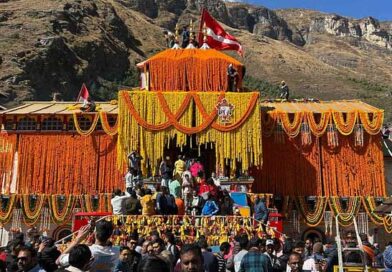 केदारनाथ और बदरीनाथ धाम में टोकन सिस्टम जारी रहेगा, श्रद्धालुओं को मिलेगी बेहतर सुविधा