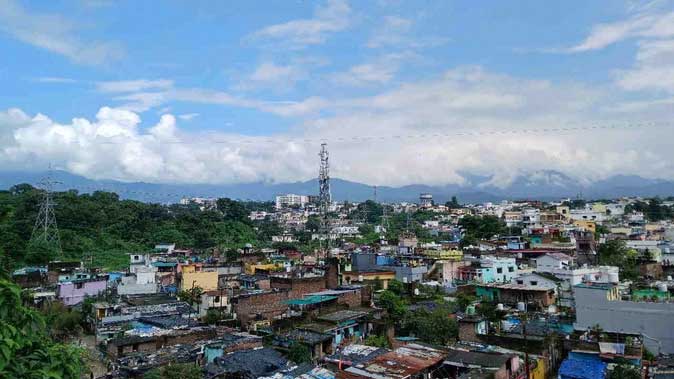 सुहावने दून में भीषण गर्मी का कहर, तापमान 40°C के करीब