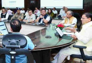 उत्तराखंड विधानसभा चुनाव 2027 की तैयारियां तेज, बिहार से पहुंचीं अतिरिक्त ईवीएम उत्तराखंड विधानसभा चुनाव 2027 की तैयारियां तेज, बिहार से पहुंचीं अतिरिक्त ईवीएम