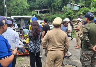 घनसाली के जखन्याली गांव में आपदा प्रबंधन की मॉक ड्रिल, बादल फटने के परिदृश्य पर राहत-बचाव का अभ्यास
