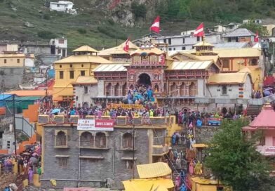 बदरीनाथ धाम में सेना के सांस्कृतिक महोत्सव पर उठे सवाल, धार्मिक मर्यादा को लेकर विरोध बदरीनाथ धाम में सेना के सांस्कृतिक महोत्सव पर उठे सवाल, धार्मिक मर्यादा को लेकर विरोध